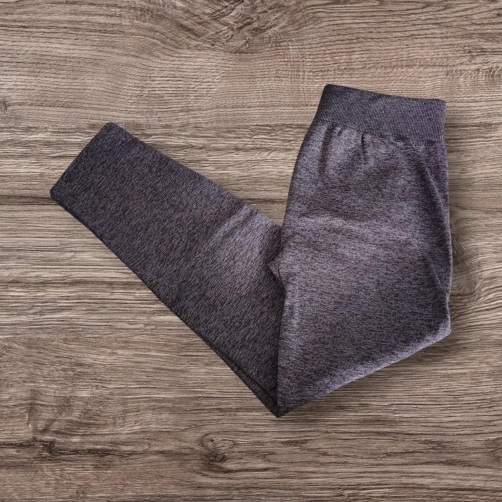 Time and Tru Women's Gray Leggings